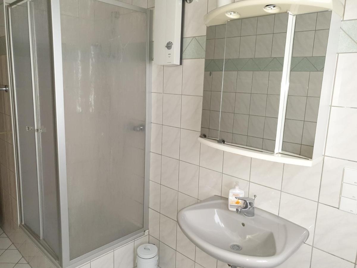 Pension Zum Adler Limbach  Habitación foto